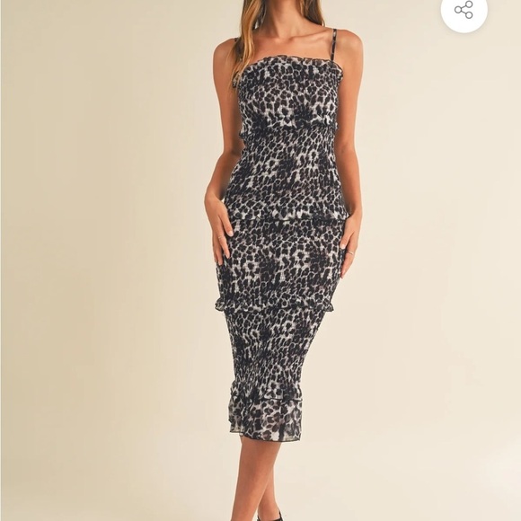 MABLE VIDA STRAP SMOCKED MAXI DRESS LEOPARD ruched ruffled - Picture 11 of 11